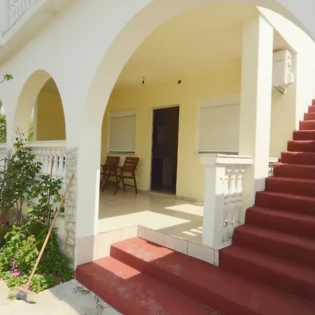 Stipica Apartment *